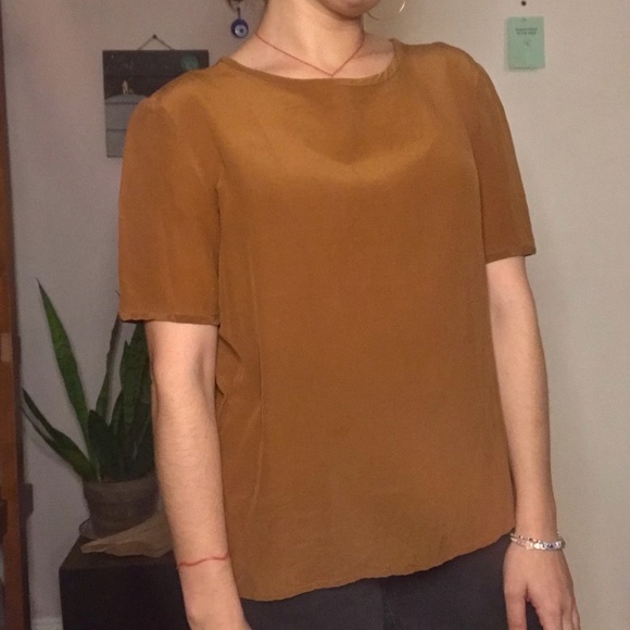 VINTAGE 💯% silk T-shirt - Picture 6 of 8